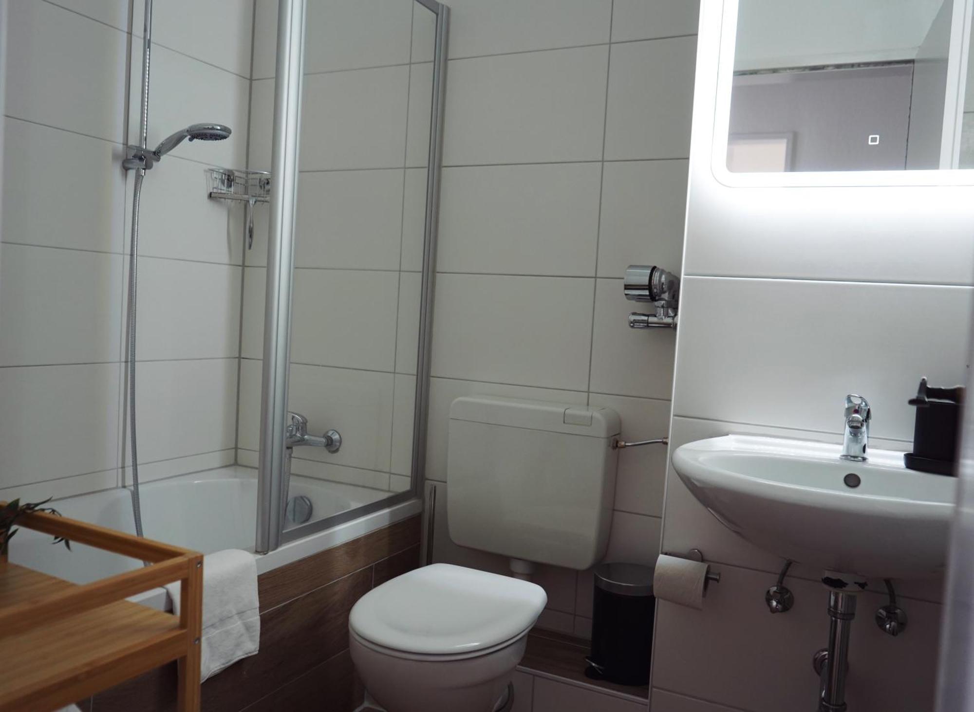 Unique - - Balkon - Kueche Apartment